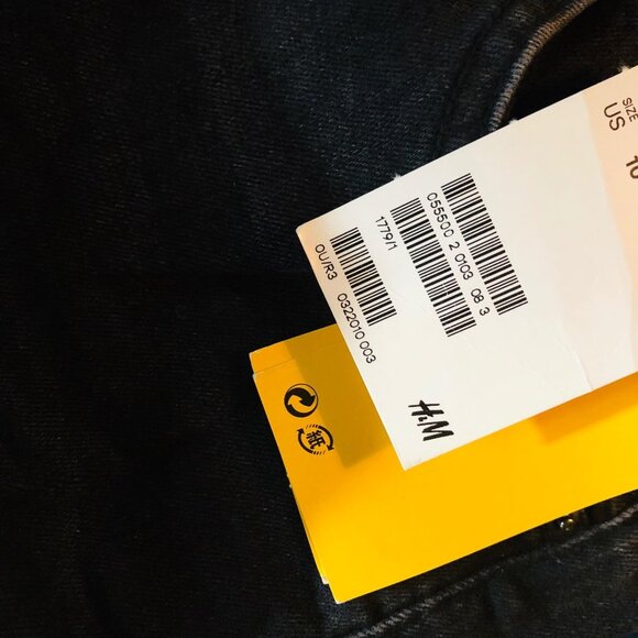 H and m  flare cropped jeans solid black pockets button zipper size 10 READ - Picture 12 of 13
